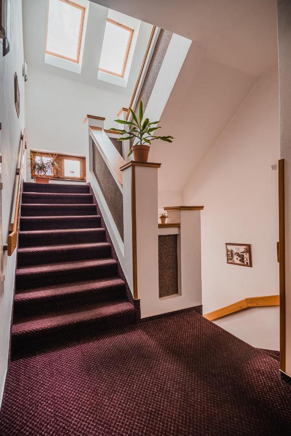 Hotel Krajka**** Vamberk ภายนอก รูปภาพ